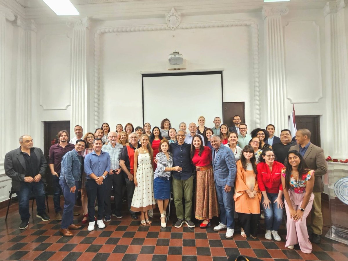 Gracias a todas las personas que nos acompañaron este fin de año en el Monumento Histórico Gorgas. Felices fiestas y un nuevo año de políticas públicas con base en la evidencia 🧑‍🎄🧬