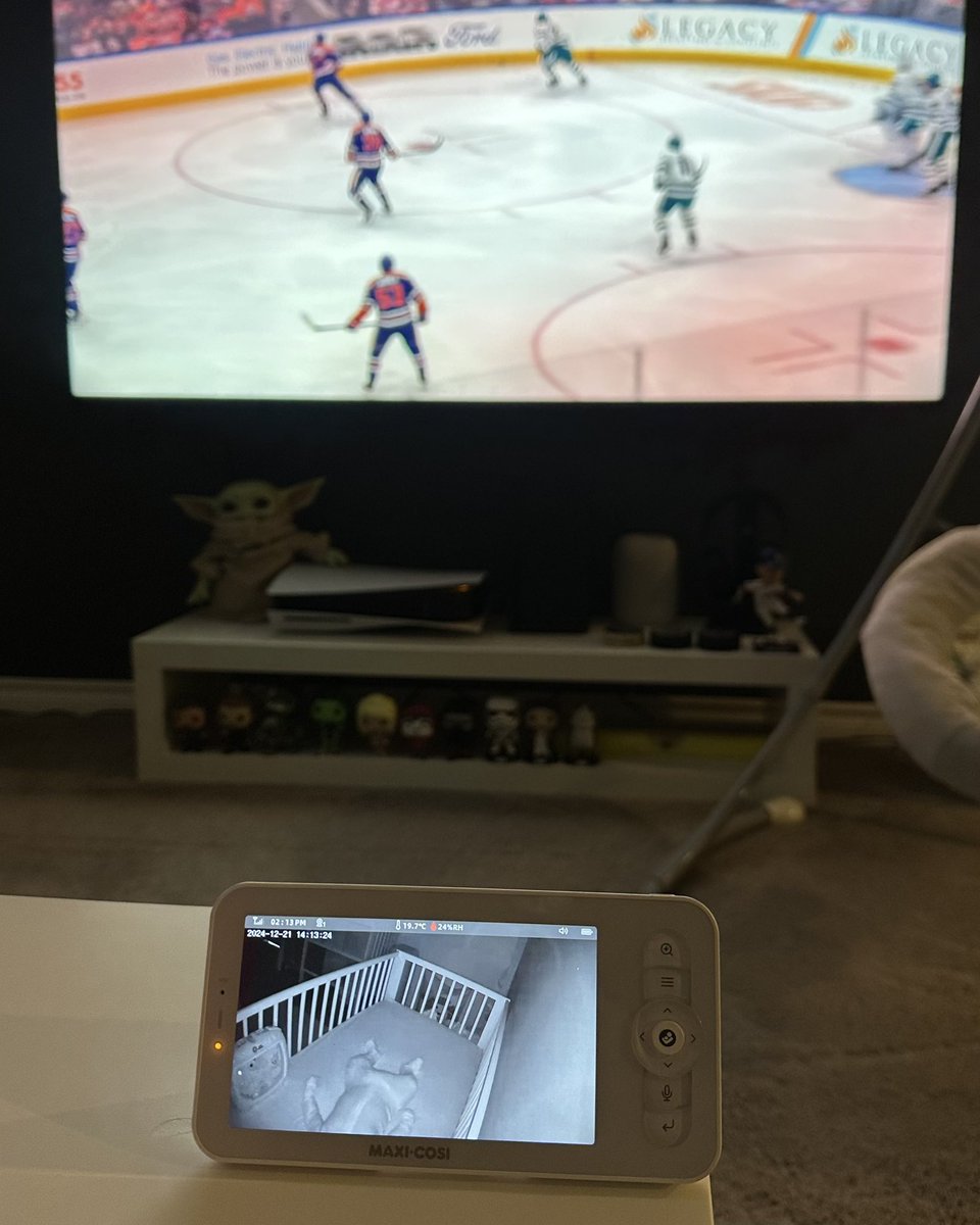bailliescheetz's tweet photo. Took last year’s next gen game too seriously and now this is my view https://t.co/HSIC3oXMDK