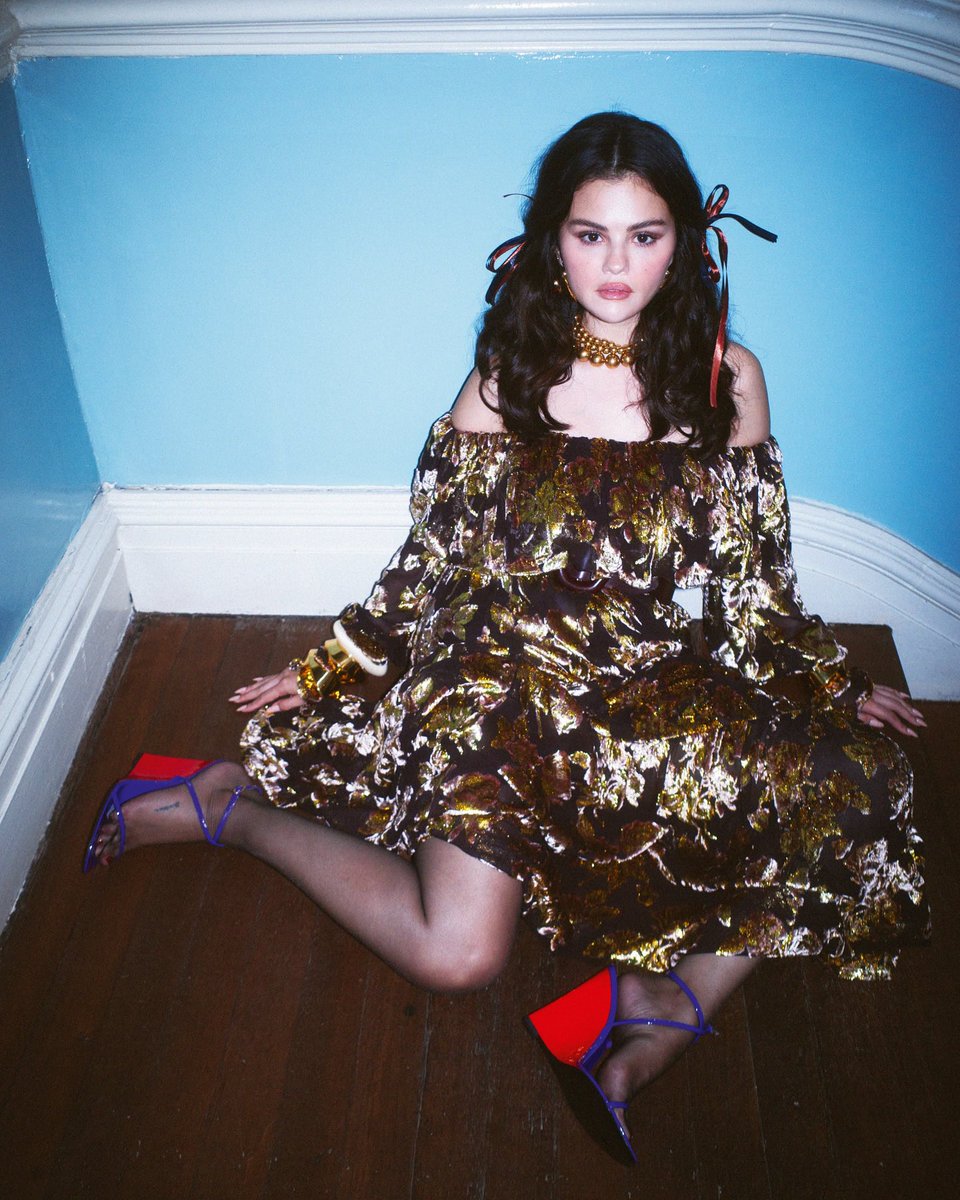 selena gomez usando de sua influência para realizar coisas incríveis; uma thread para mostrar sua verdadeira face - 🪡