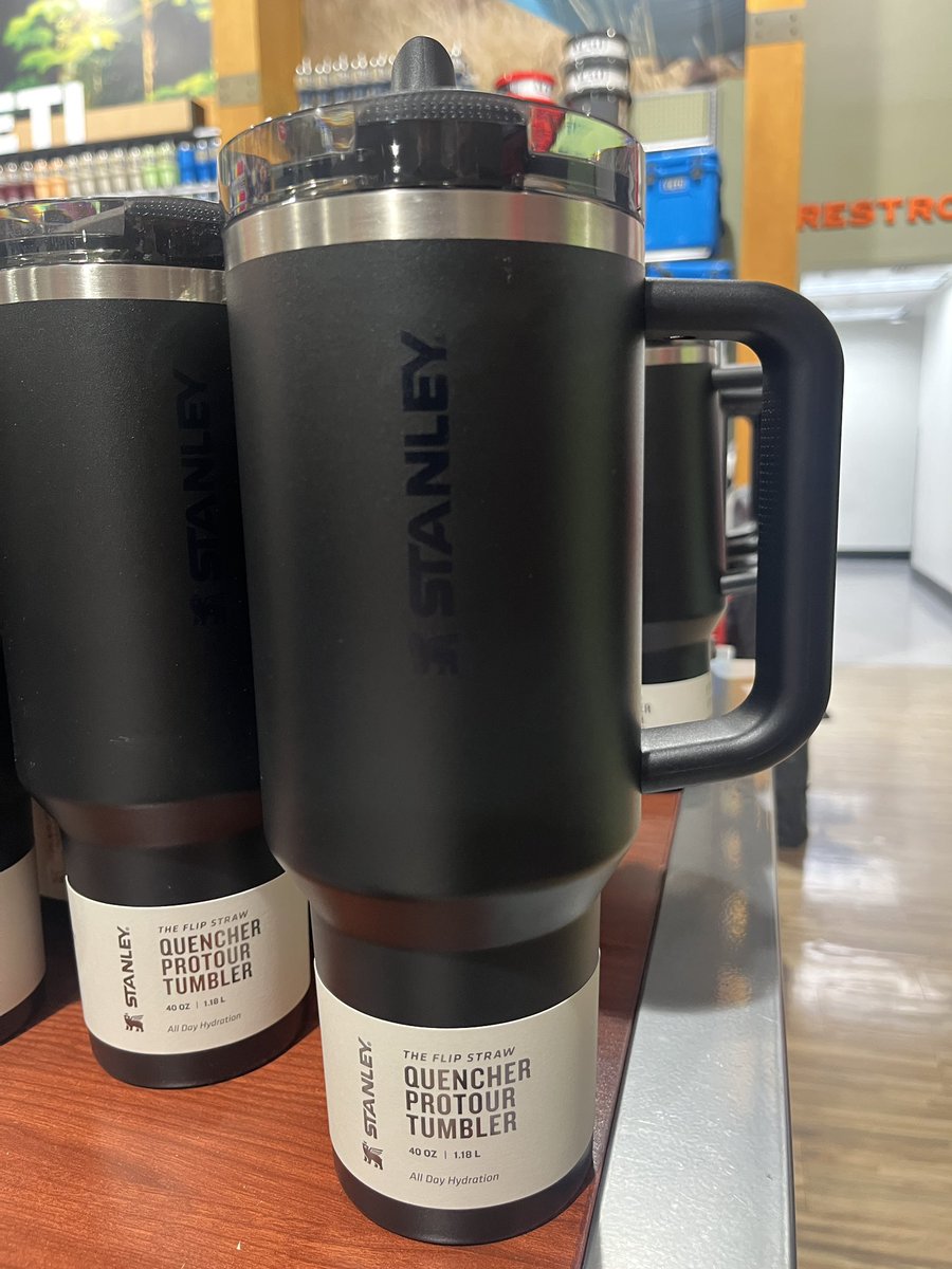 Garrett Brown tweet media