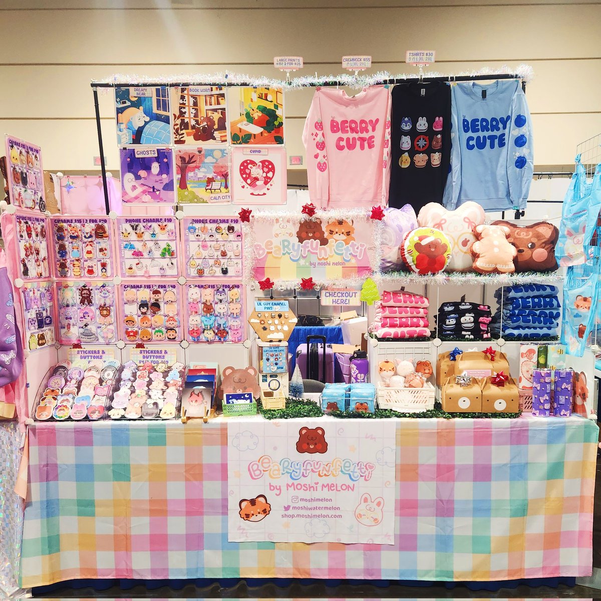 Come by table B14 at #HolidayMatsuri for our last con of the year ✨️