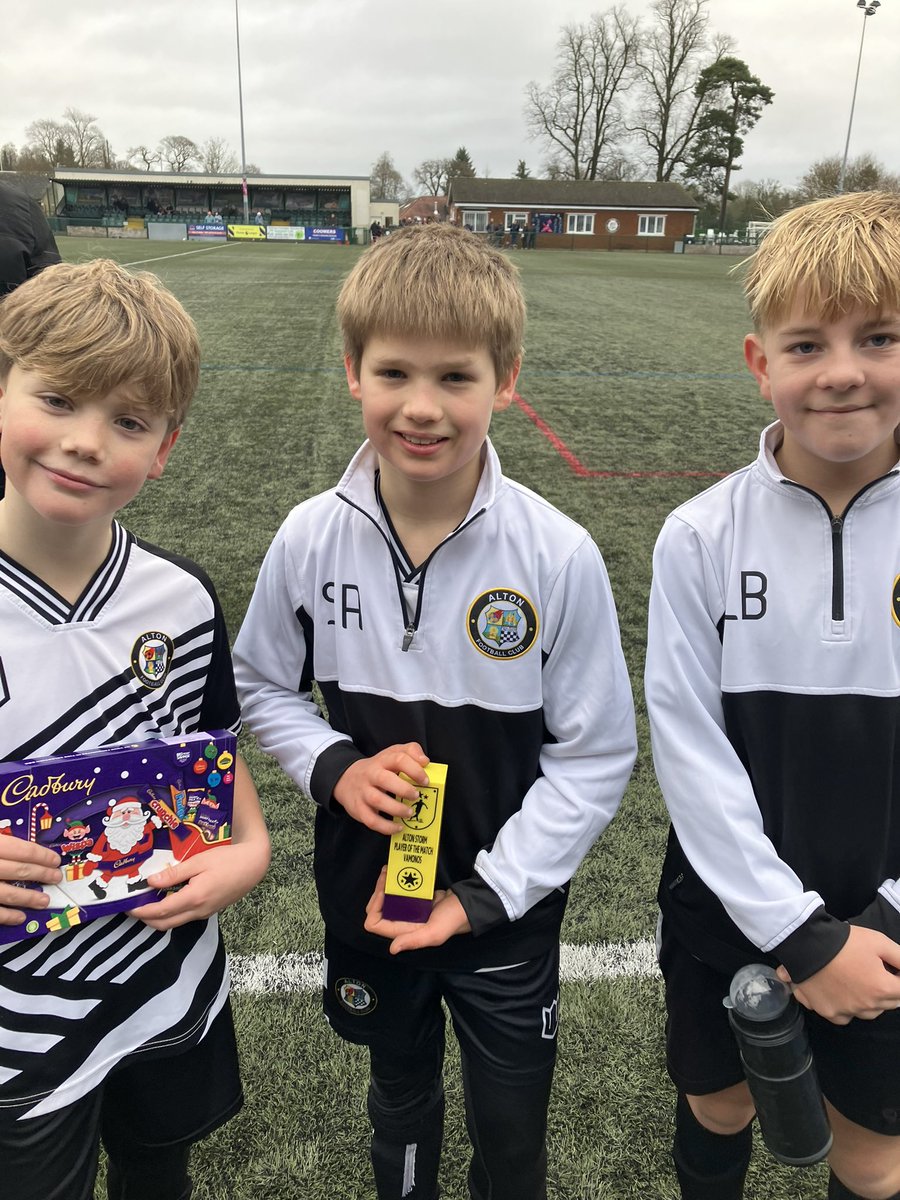 Special mentions today 
Ned great work rate today and that bit of quality for 2 assists .
Lucas was everywhere today and stopped ash in their tracks 

Player of the match today was our captain. Slide in at right back today and was brilliant and put in a real shift .