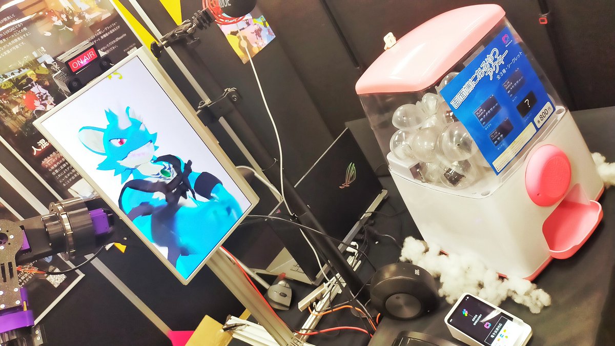 _SLAVR00_'s tweet image. きりゅさんに接客してもらった！
ロボットアーム楽しかった！(*´･ω･)(･ω･｀*)ﾈｰ