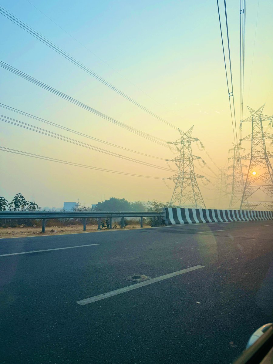 WanderLuster tweet media