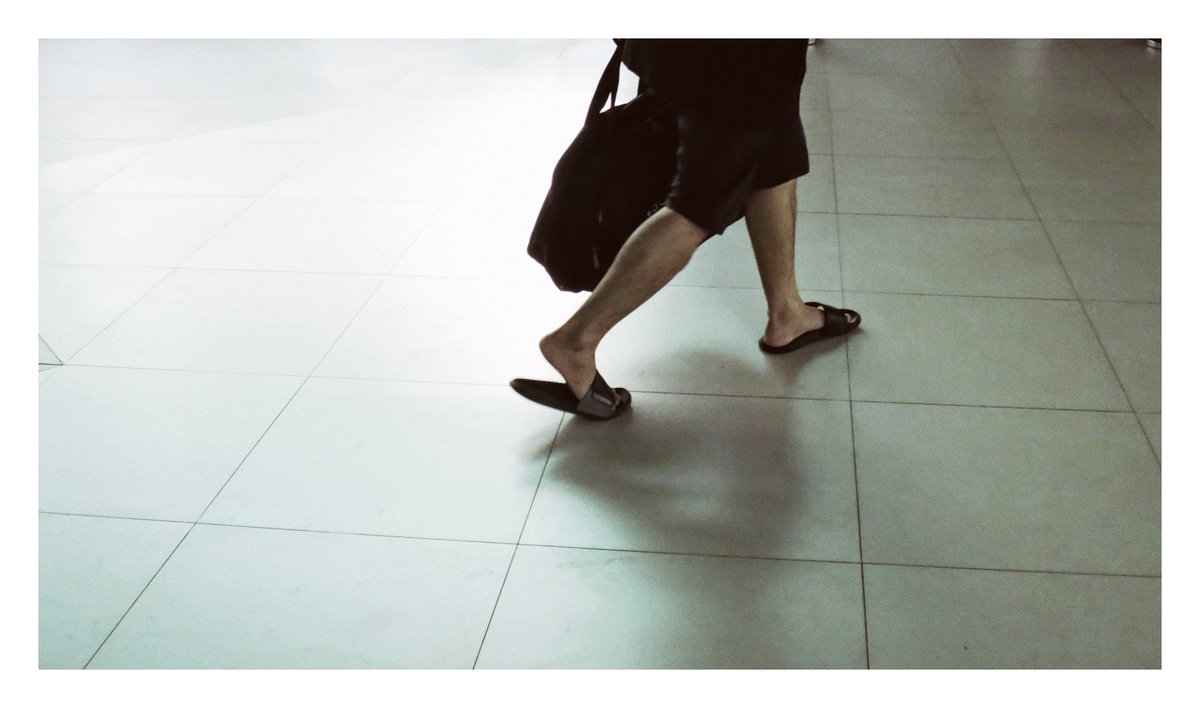 sighwie's tweet photo. ๐Stasiun Bekasi
๐ท Canon S120
#vsco
#SetorFotoPio
#vscodaily
#vscosnapshot
#streetphotography https://t.co/M9oHkxPark