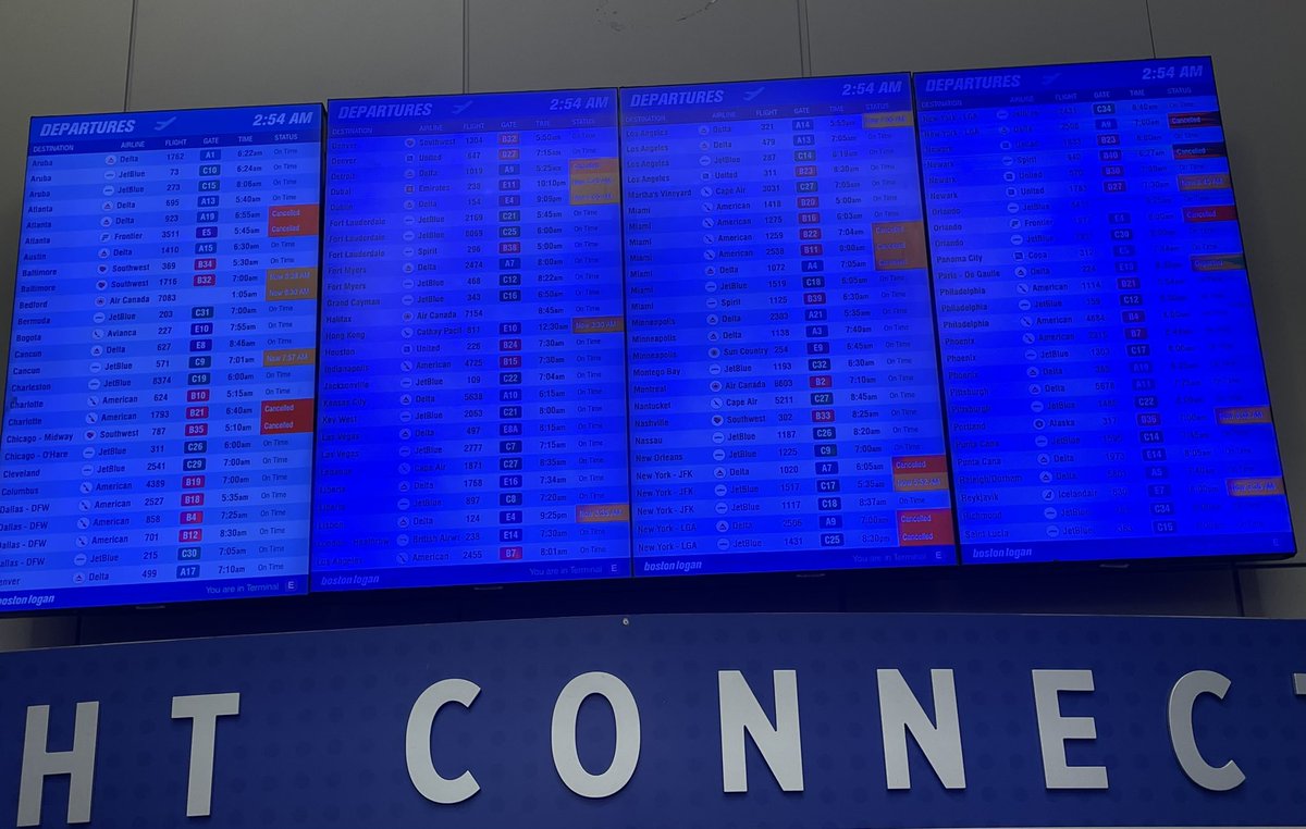 ggwi's tweet photo. @BostonLogan @BostonGlobe @wttw @WCVB @wbz @nbcchicago 2:54 am Saturday. This board doesn’t even show the canceled flights from Friday evening. https://t.co/b3vfZdnccG