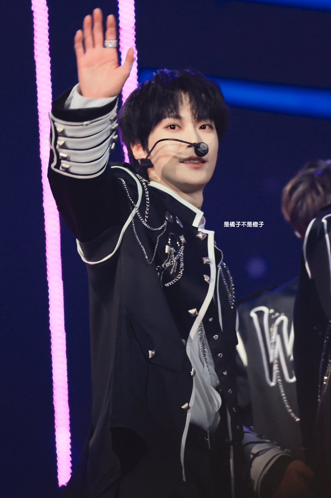 vee (@hvczip) / Posts / X
