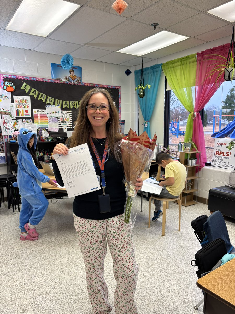 What an amazing choice and well deserved! Mrs. Stacie Barba, Glenwood 3rd Grade Teacher, Tagged by the Superintendent.