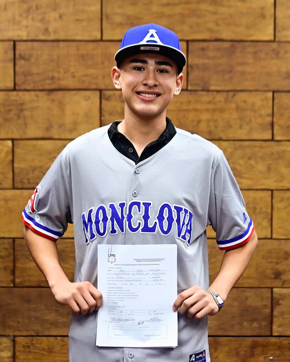 AcererosOficial's tweet photo. En el presente sembramos las bases que alimentarán nuestro futuro. 👏🏽⚾

¡Felicidades, Leiru Mena! 🤩 ya eres parte de la #Furiazul 💙 

Egresado de la Liga Infantil y Juvenil Furiazul, llega la firma para Acereros: LEIRU YEROMI MENA SALAS⚾️ 

Bienvenido y mucho éxito 👏🏼✨ https://t.co/gGiih1byYO