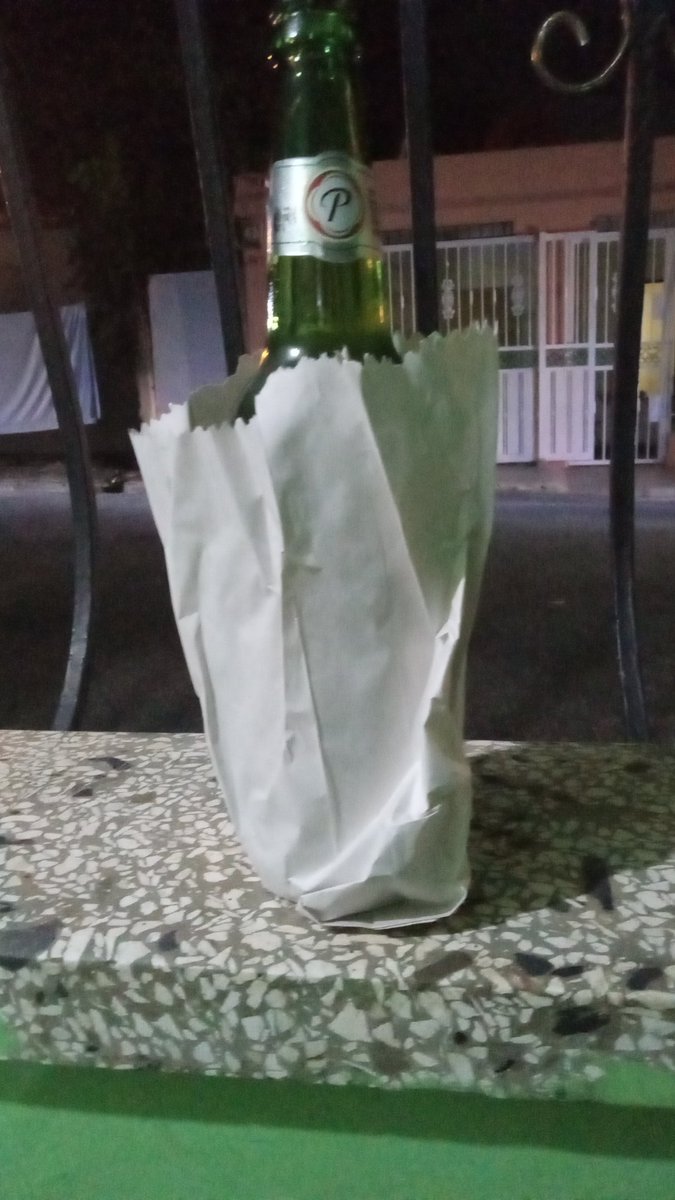 gerardotatis's tweet photo. A la salud de @aguilascibaenas  equipo grande https://t.co/h5srOw1ItU