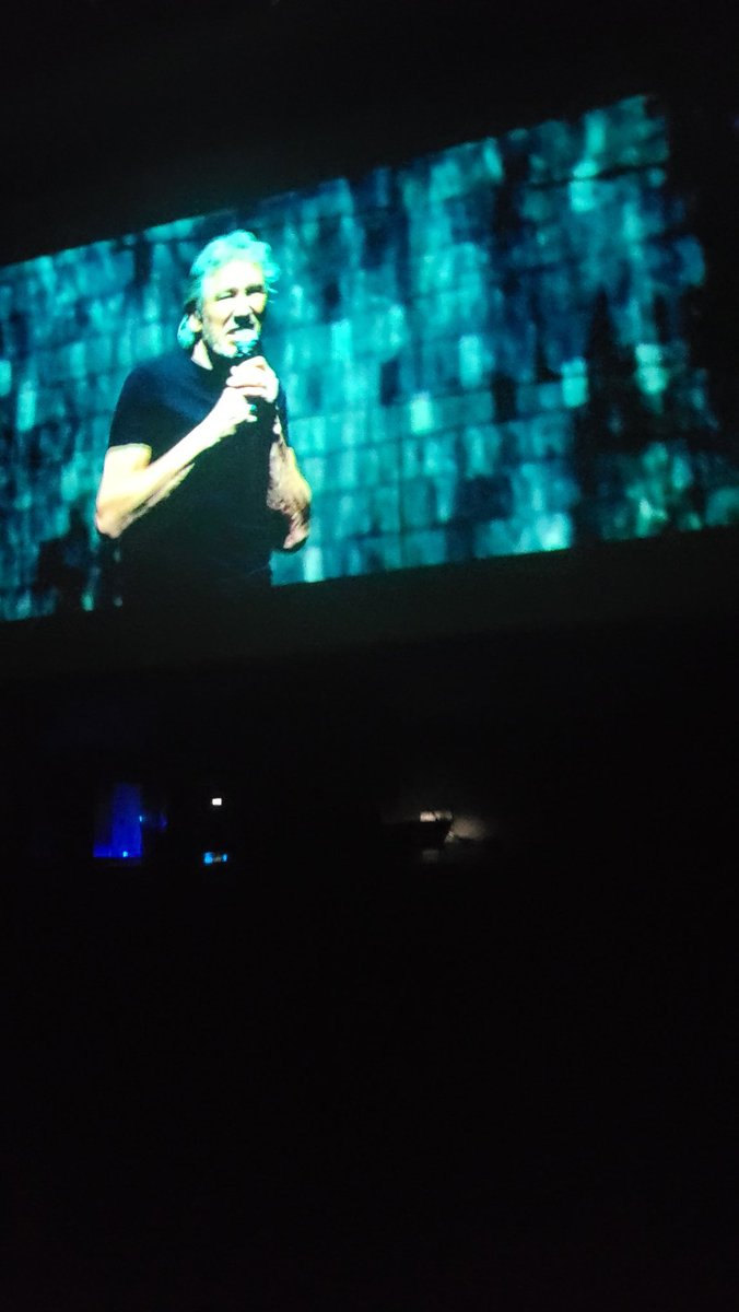 Fan e jûn by filmhuis de Jouwer in geweldige film sjoen. The Wall fan Roger Waters.