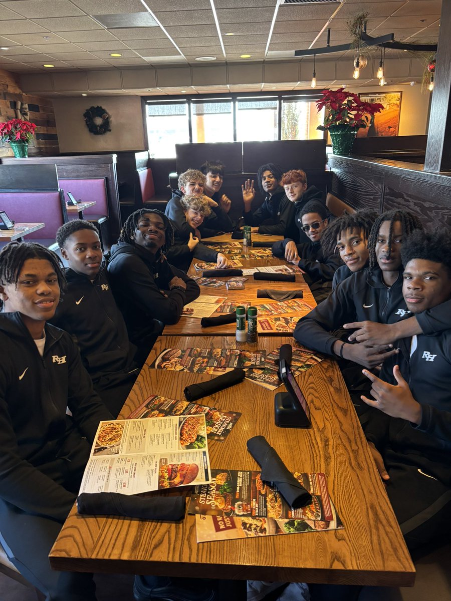 RHHS Basketball (@rhhsbasketball_) on Twitter photo Thank you to <a href="/ReflectionsMC_/">Reflections</a> for their kindness in sponsoring a great team lunch today before our game at the Red Raider Christmas Classic! We are incredibly grateful for your generosity and support! Thank you to <a href="/ReflectionsMC_/">Reflections</a> for their kindness in sponsoring a great team lunch today before our game at the Red Raider Christmas Classic! We are incredibly grateful for your generosity and support!