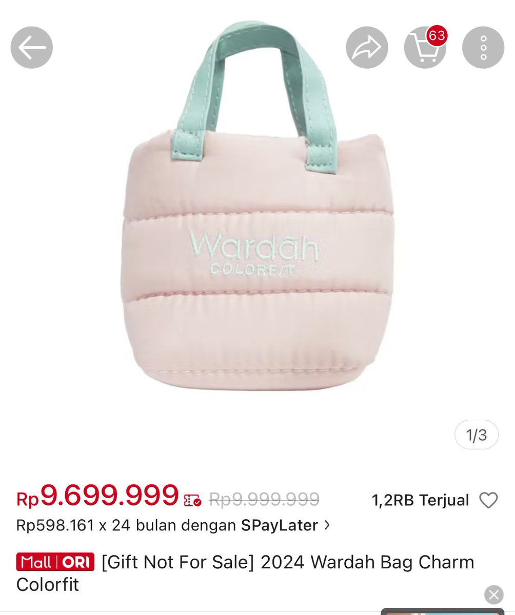 hellomalinda's tweet image. Pengen bag charm wardah colorfit ini gimana cara dapetinnya 😂😂😂