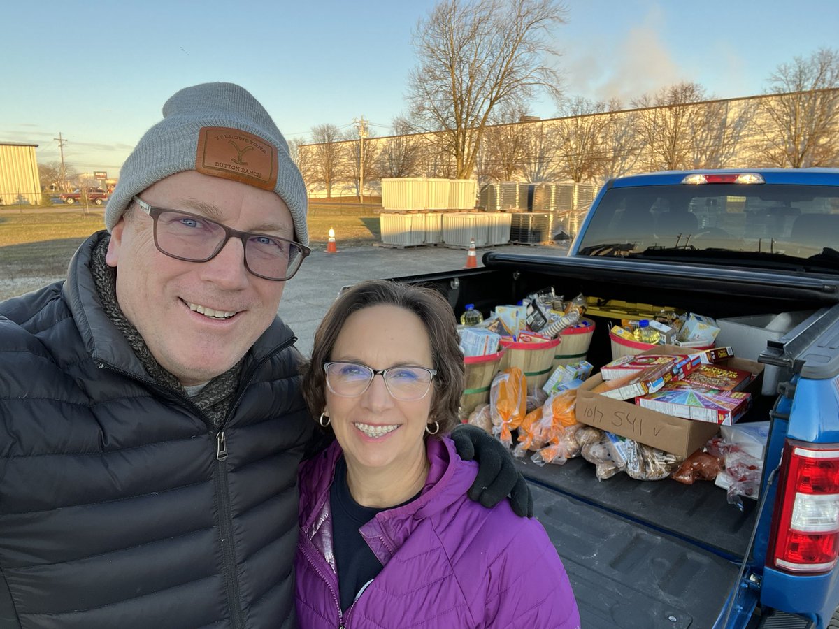 msb_dave's tweet photo. It’s always a great day to deliver Good Cheer baskets in Johnson County!  My lovely wife and I continued a family tradition we had had for nearly all the 26 years I have worked at Mutual Savings Bank.  It was a beautiful crisp day to spread some holiday cheer! https://t.co/6Xjpzrb3Tg