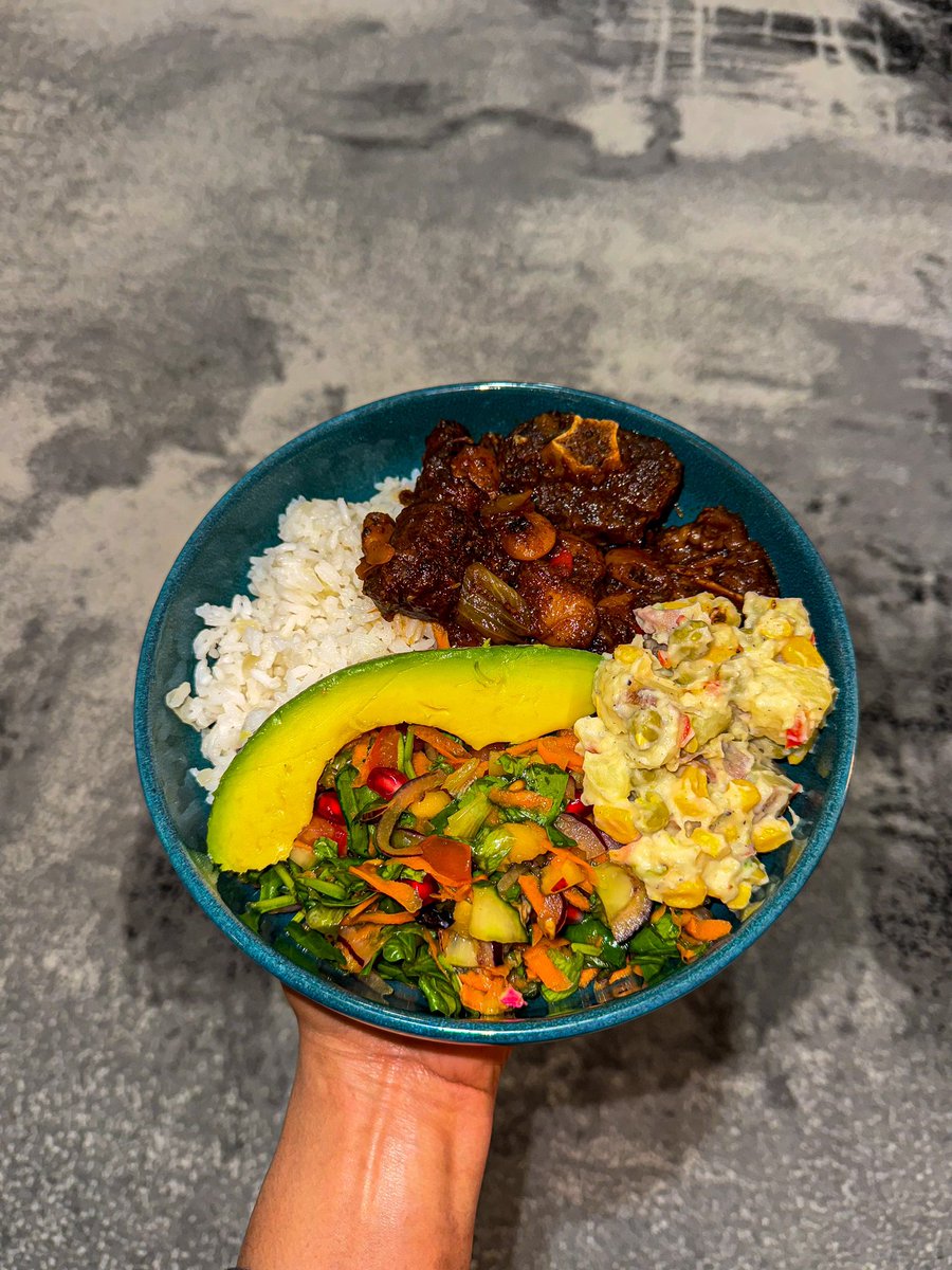 MussBeFit tweet media