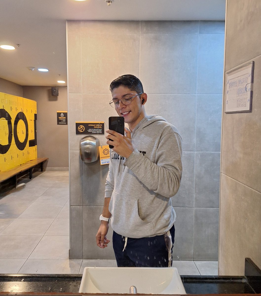 Apilot04's tweet image. Que es navidad ☠️?