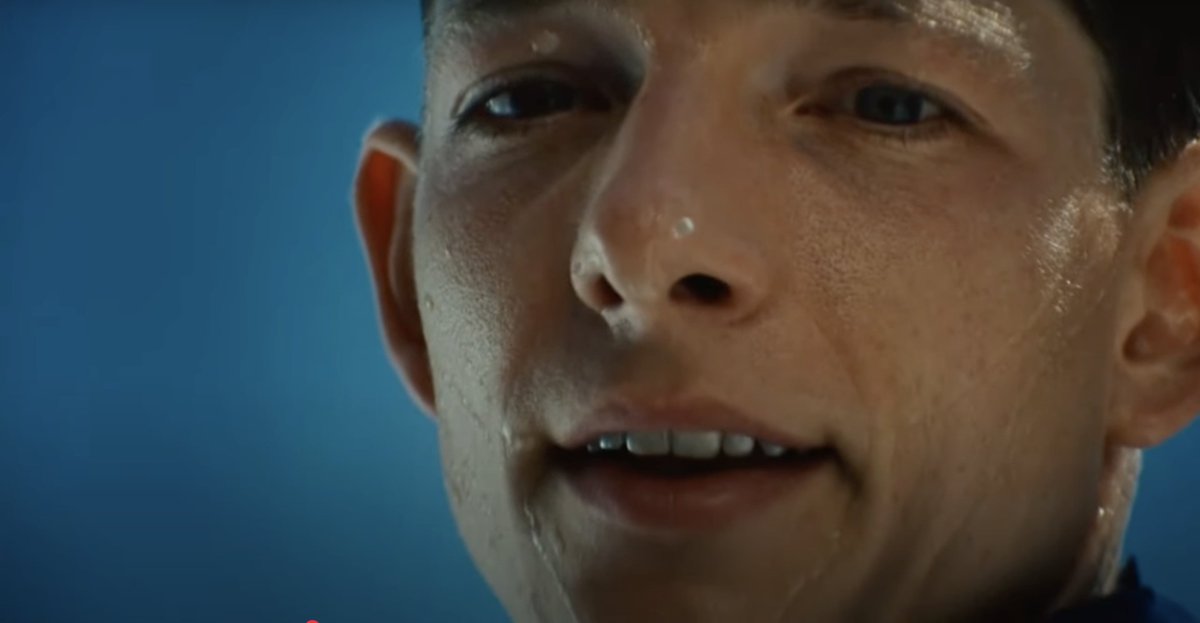 jonathanmb32's tweet image. Nothing locked me in more quickly this year than getting these four shots before the MGM logo