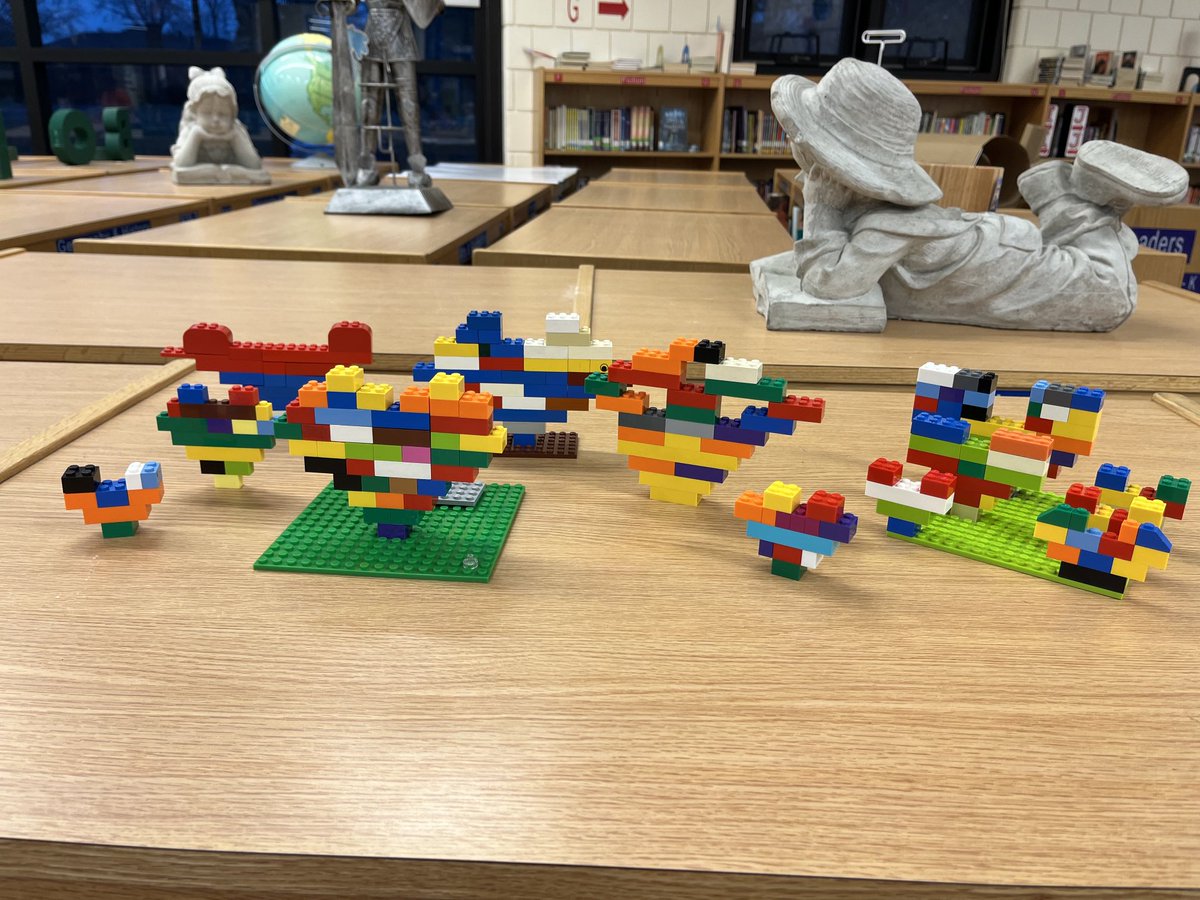 LoweLibrary tweet media