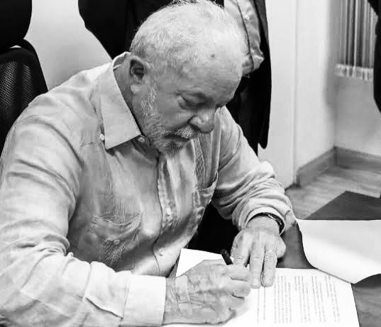 Pedro Rousseff tweet media