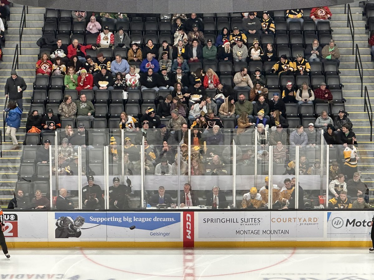 Party in the #penaltybox #bleedgold <a href="/WBSPenguins/">Wilkes-Barre/Scranton Penguins</a>