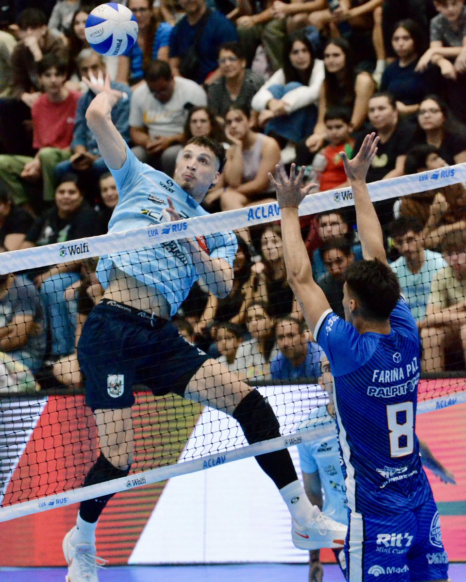 CiudadVoley's tweet image. #CopaACLAV || Final 🏆

Ciudad 2-0 Monteros (25-21, 25-22)

📺 Fox Sports 

#VamosMuni