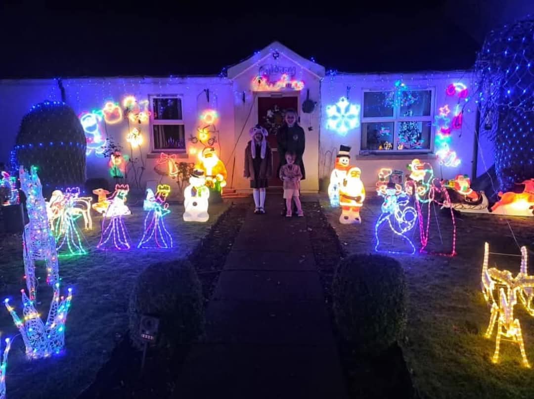 Congratulations to Frances Convey Hanna on winning the Christmas decoration competition on behalf of Jean Livimgstone Convey 🥳🕺🏼🎅🏼🎄

Thanks to The Spice Inn-Portaferry for sponsoring the prize. 

And a massive thank you to everyone who entered, shared and participated.