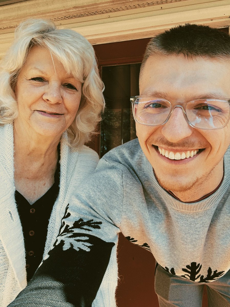 ShelfByShelf tweet media