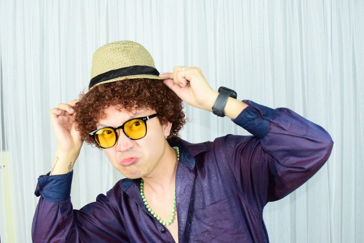 junjunism's tweet photo. Don't you want me like I want you, baby? 🤪
#Retro #APT https://t.co/fPMRof9ibq