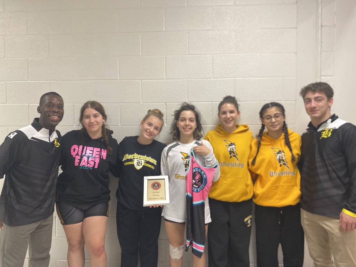 Extremely proud of these ladies who have been putting in the hard work all year and competed with great effort in their first event of the season.

Congratulations to those who wrestled in their very first matches and celebrated their first victories.

#GetBetterEveryDay! ⚡️🐾