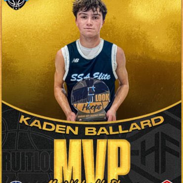 RL_HoopsKS's tweet photo. Washburn Rural vs Barstow Prospect Analysis

@amare_jones3 @kaden_ballard3 @KingLeonard2025 @john_hoytal @simonrowley26 Shawn Preston @PowerElite21 @WillCarter0 Angelo Gray Carson Matula

@RuralHoops 
@BarstowHoops 
@RL_Hoops 

https://t.co/ra3oUbuVwP https://t.co/FUWEqgiSDz