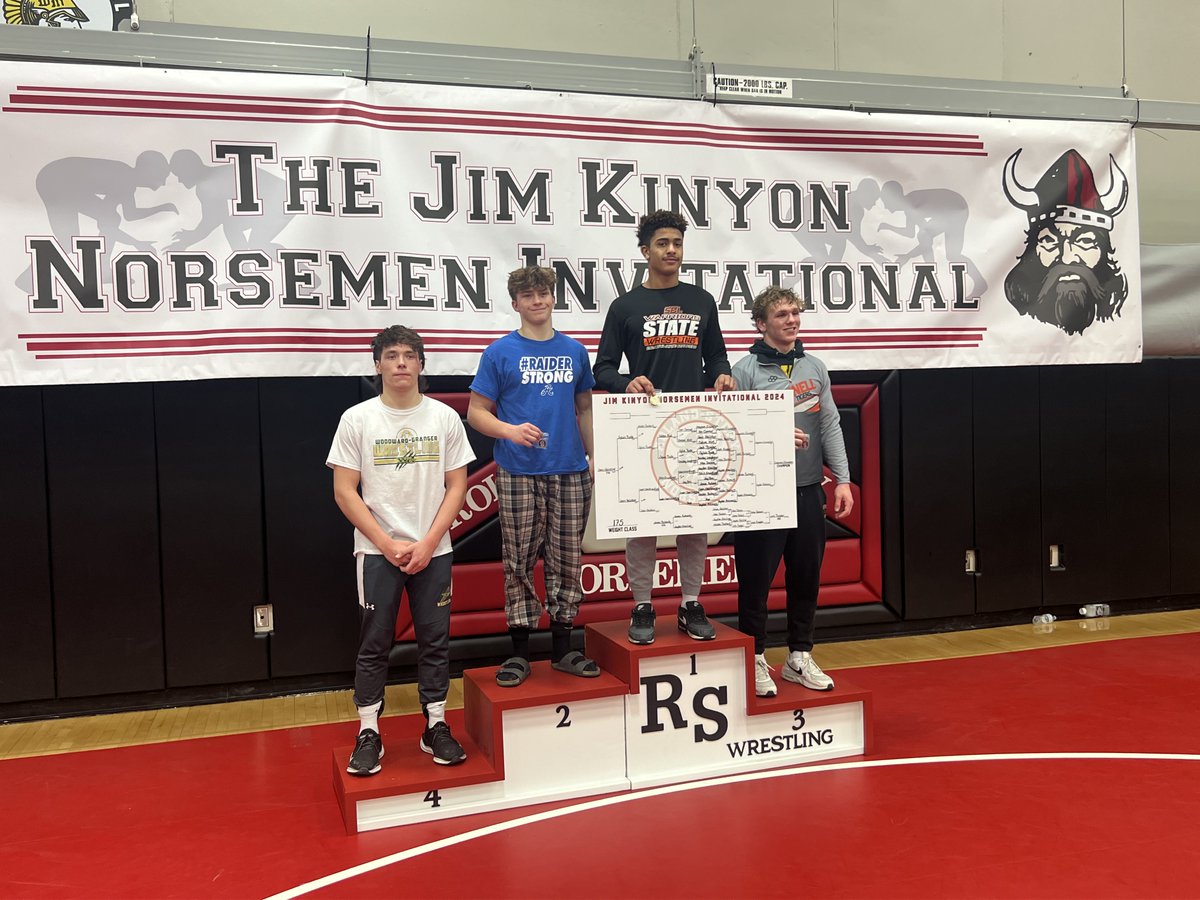 Updates from the Boys Wrestling tournament at Roland Story today! Good work to the WG Wrestlers! 

Kane Mahler-Moreno Champion @ 215

Kinnick Grimm 3rd place @ 144

Oscar Potter 4th place @ 190

Max Dalton 4th place @ 175