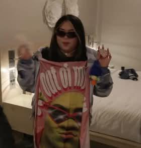 __bwoah's tweet photo. The krewmas vlog was absolutely AMAZING!!! 🤭❄️
Thank you so so much KREW for the amount of effort and time you guys put into this. Ilysm and happy holidays KREW and KFs MWAHHHH 🥹🫶🫶
#kftwt #krewreacts #krew @RainbowsYT @GoldenGlare @ItsFunneh @Lunar3clispe @DraconiteDragon https://t.co/HiPa4rSYmY