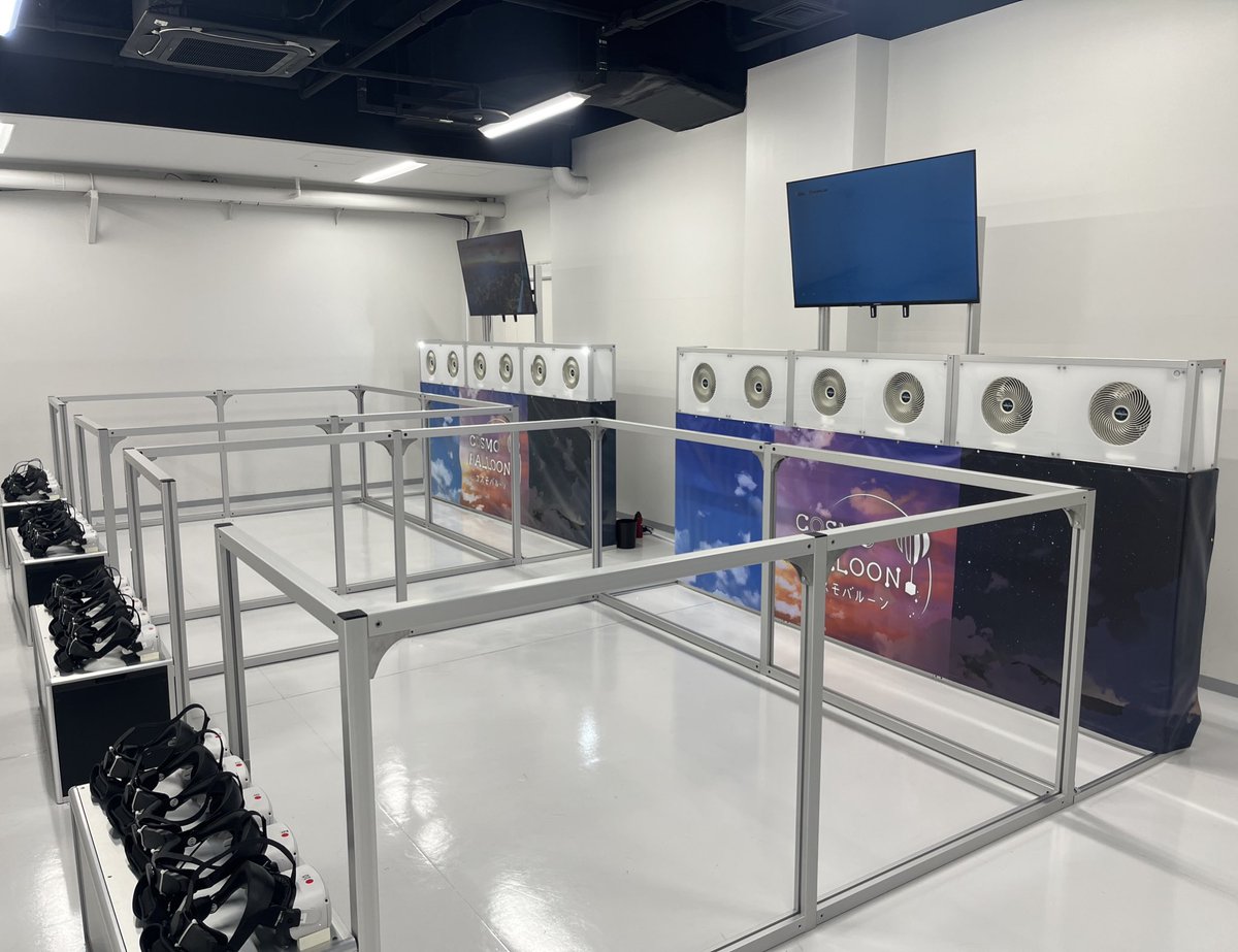 FENRIR_RIRTIME's tweet image. 昨日は東京タワー1FにOPENした「VR BASE TOKYO」に遊びに行きましたっ
複数のVRコンテンツが遊べる施設で、VARBOXはもちろん、ウルトラ逆バンジーもコスモバルーンも楽しかった！とてもリアル！
サクッとVR体験できるの嬉しいなぁ……
友人誘ってまた行くぞ〜っ！
#VARBOX
#VRBASETOKYO
#東京タワー