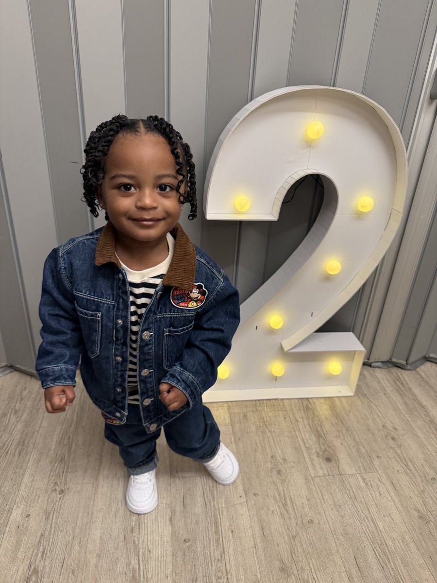 lanastacks's tweet photo. happy birthday dupree. mommy loves you so much ❤️ https://t.co/J65yQBJmNx