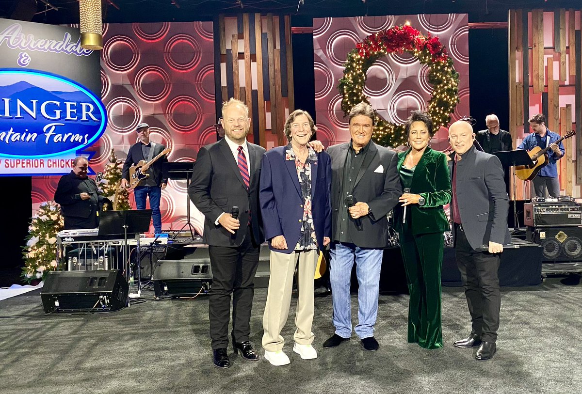 Kelly Lang (@kellylangmusic) on Twitter photo A big thanks to all of you who have reached out to us after seeing our performance tonight on the <a href="/smfchicken/">Springer Mtn Farms</a> <a href="/DaileyVincent/">Dailey & Vincent</a> Christmas Special. It will be re-airing tonight on <a href="/OfficialRFDTV/">RFD-TV</a> at 11:30 pm central and also again on Christmas Day. A big thanks to all of you who have reached out to us after seeing our performance tonight on the <a href="/smfchicken/">Springer Mtn Farms</a> <a href="/DaileyVincent/">Dailey & Vincent</a> Christmas Special. It will be re-airing tonight on <a href="/OfficialRFDTV/">RFD-TV</a> at 11:30 pm central and also again on Christmas Day.