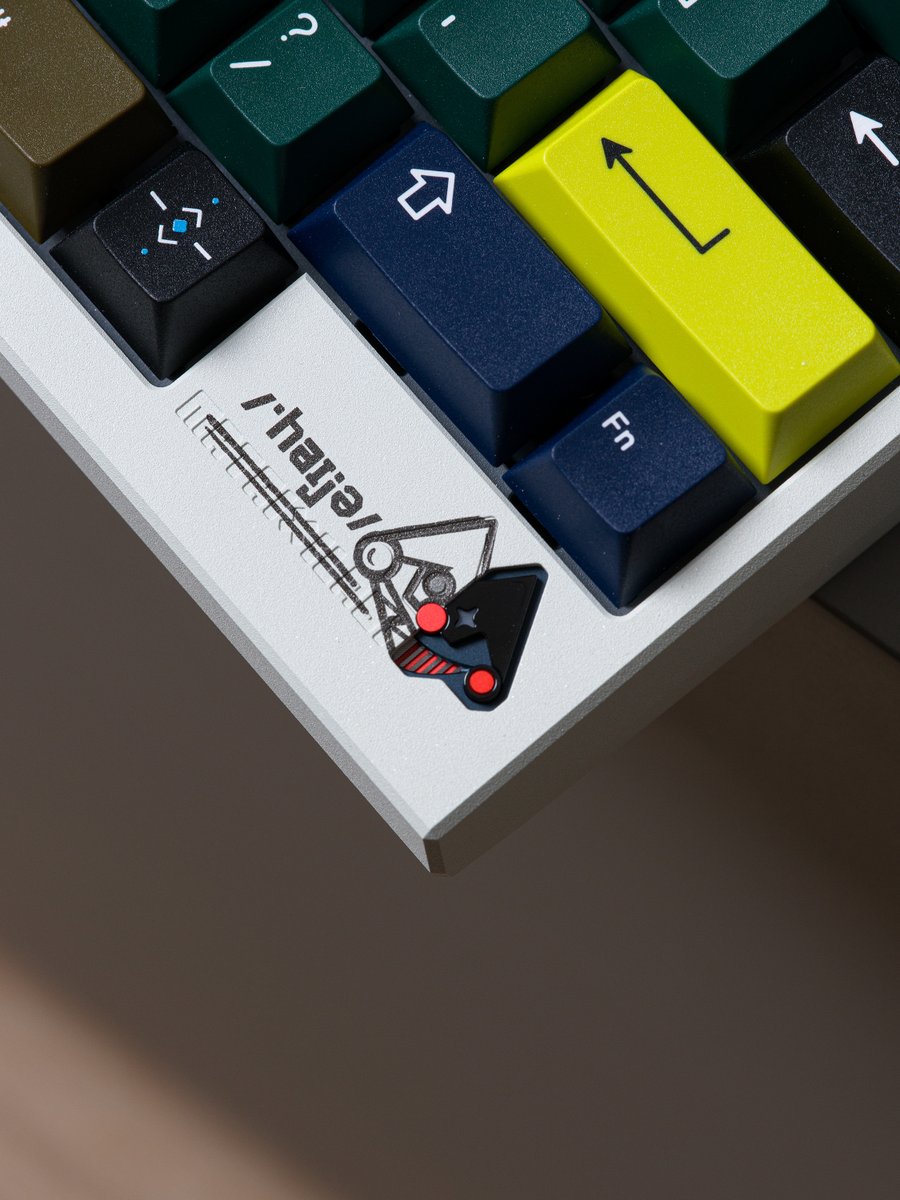 otosalex's tweet image. Matrix HIYA.

Really grateful I was able to assemble this board for a client, always a pleasure looking at these Matrix projects.