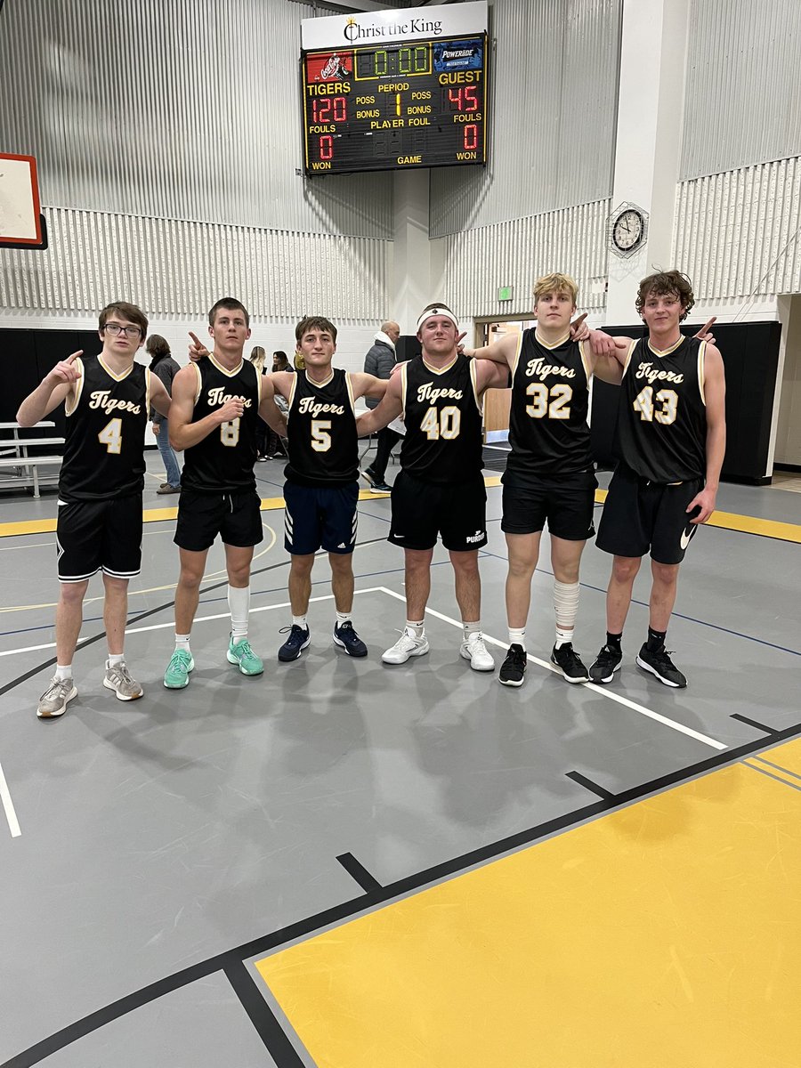 CTKSports's tweet photo. We don’t always highlight our high school teams but our seniors had quite a win today!   #TigersForLife. https://t.co/bqO8hDKzdz