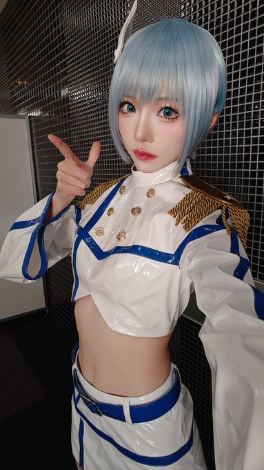 Twitterのコスプレ画像3