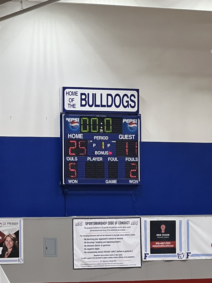 Coach Hogge (@coachhogge72) on Twitter photo Fast start by <a href="/folsomhshoops/">Folsom HS Basketball</a> led by <a href="/lj_bridges/">LJ Bridges</a> , 3/4 from deep for 9 pts in 1st qtr. also had rebound, assist & steal!
<a href="/SacBee_JoeD/">Joe Davidson</a> <a href="/WCPSacramento/">West Coast Preps Sacramento</a> <a href="/NorCalPreps/">NorCalPreps.com</a> <a href="/PrepRedzoneCA/">Prep Redzone California</a> <a href="/heykevinjohn/">Kevin John</a> <a href="/J_Georgeson26/">Jordan Georgeson</a> <a href="/PremierPrepsNMP/">Nick Pecoraro</a> <a href="/SacMaxPreps/">Sac-Joaquin MaxPreps</a> <a href="/KCRAdapper/">Michelle Dapper</a> <a href="/coachtedmon/">Scott Tedmon</a> <a href="/JustinBuettner/">justin buettner</a> Fast start by <a href="/folsomhshoops/">Folsom HS Basketball</a> led by <a href="/lj_bridges/">LJ Bridges</a> , 3/4 from deep for 9 pts in 1st qtr. also had rebound, assist & steal!
<a href="/SacBee_JoeD/">Joe Davidson</a> <a href="/WCPSacramento/">West Coast Preps Sacramento</a> <a href="/NorCalPreps/">NorCalPreps.com</a> <a href="/PrepRedzoneCA/">Prep Redzone California</a> <a href="/heykevinjohn/">Kevin John</a> <a href="/J_Georgeson26/">Jordan Georgeson</a> <a href="/PremierPrepsNMP/">Nick Pecoraro</a> <a href="/SacMaxPreps/">Sac-Joaquin MaxPreps</a> <a href="/KCRAdapper/">Michelle Dapper</a> <a href="/coachtedmon/">Scott Tedmon</a> <a href="/JustinBuettner/">justin buettner</a>