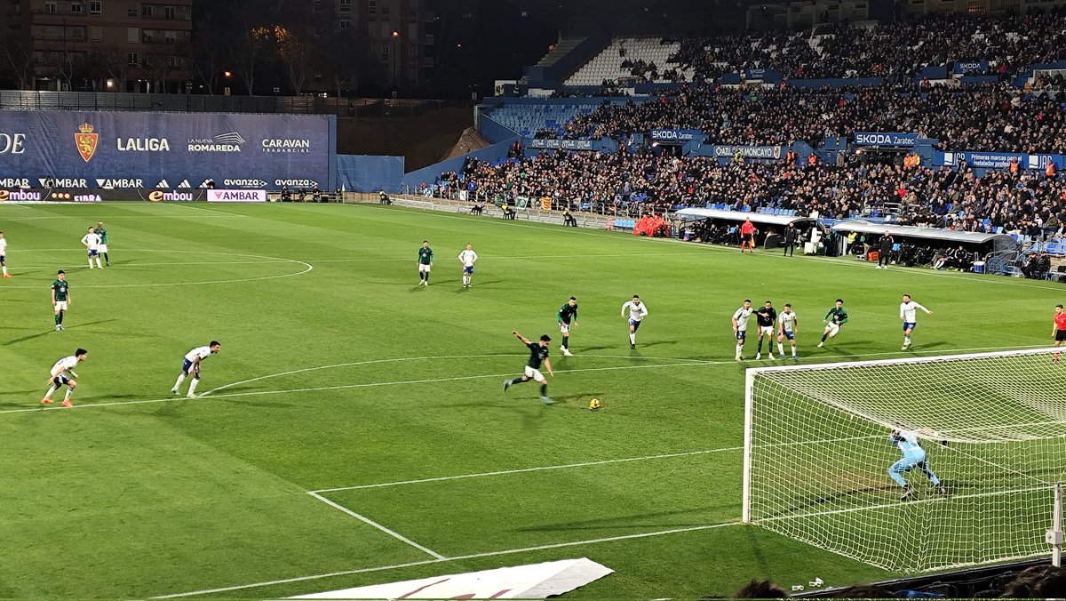 kiketerzgz's tweet photo. Un momento que nos va a catapultar a  Primera @RealZaragoza https://t.co/TKFGJ7V8wl