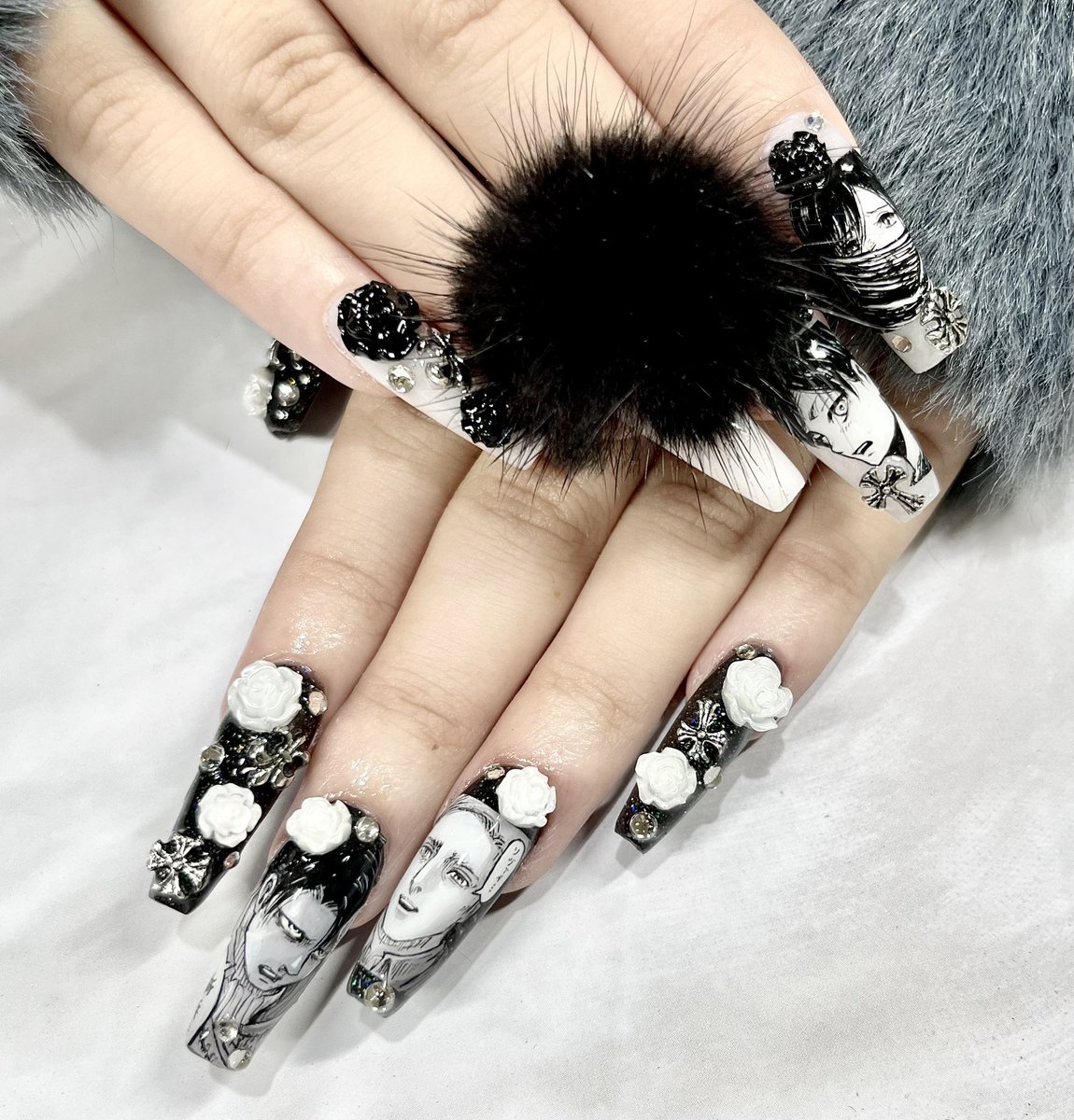 GzCey's tweet photo. EMEL💅🤍🩶🖤 https://t.co/WNWwe9kelB
