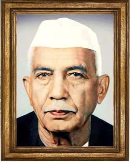 prakashdabla1's tweet image. &quot;23 दिसंबर 2024,,
किसानों के मसीहा
भारत रत्न, पूर्व प्रधानमंत्री, श्रदेय स्व० चौ० चरण सिंह जी कि 122 वी जन्म जयंती पर देशवासियों को बहुत-बहुत बधाई।
उन्हें विनम्र अभिवादन।
🌹💐🌹💐🌹💐🌹💐
@Office_ChJayant @RLDparty @RajeevRld @Rldstudentwing1 @mntnewsnetwork @Ajit_PPI_D_Delh