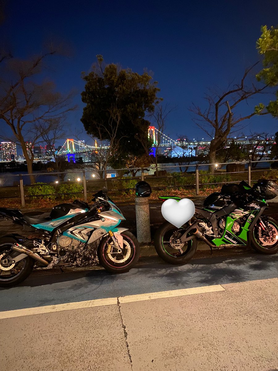 昨日は１ヶ月半ぶりにバイク乗って、バイク納めしてきた、！

今年も一年間ありがとう🥺💓