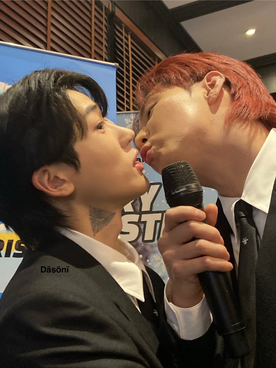 jshm721_9895's tweet photo. 디너15 https://t.co/TFwtReBuzI