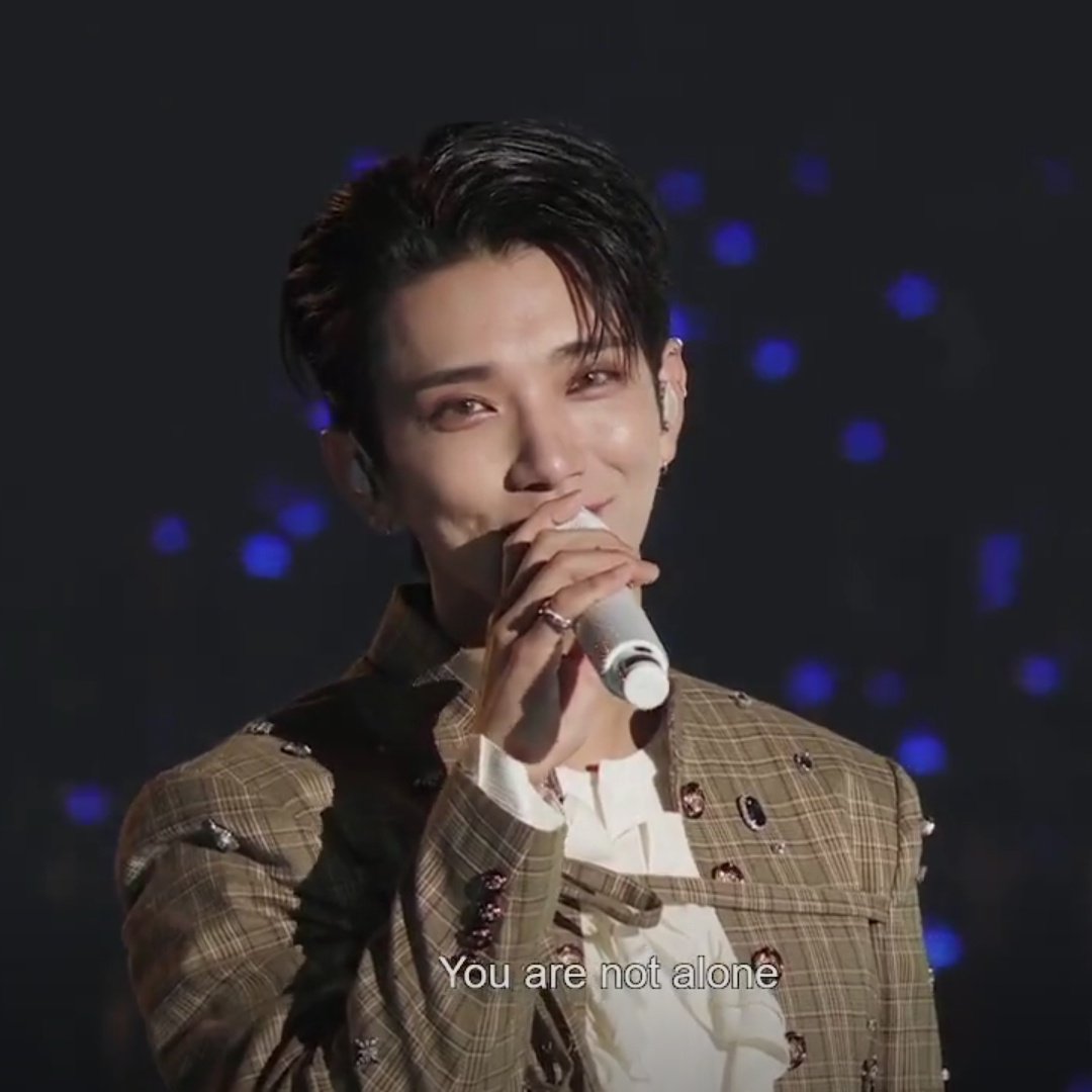 "CARATS, you are not alone" 🫂🖤