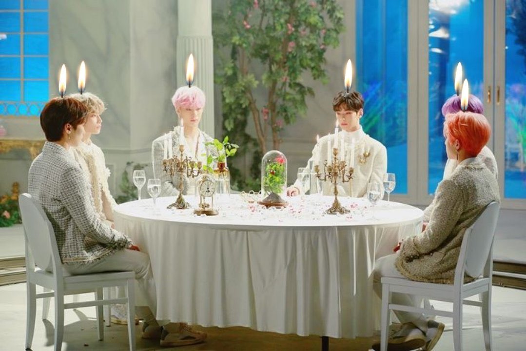 bobahyukie_'s tweet photo. astro christmas content 🤞🏻 https://t.co/vgGEzAbqI7
