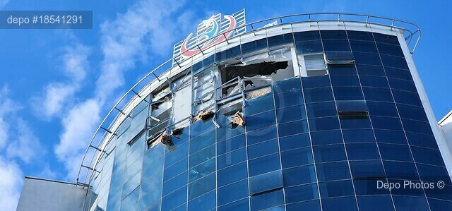 Bir ambulans helikopter Muğla Eğitim ve Araştırma Hastanesi'ne çarparak düştü. İlk belirlemelere göre olayda 4 kişi yaşamını yitirdi.
(Kenan Gürbüz - Depo Photos)