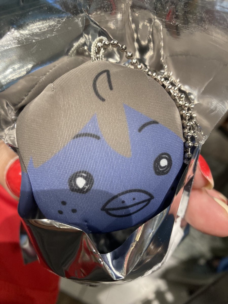 ガイネン tweet media