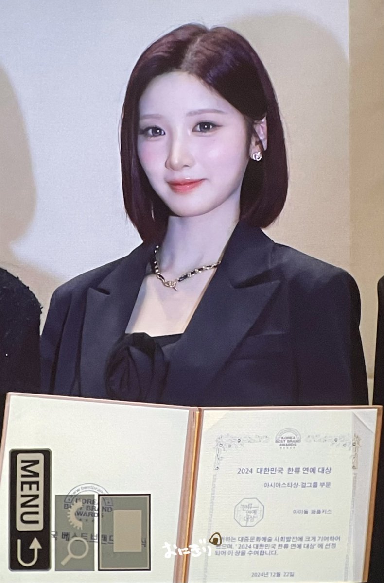yuki_onigiri0's tweet image. 241222 프리뷰
축하해앵!! 🎉
#유키 #YUKI #ユキ
#퍼플키스 #PURPLE_KISS
@RBW_PURPLEKISS