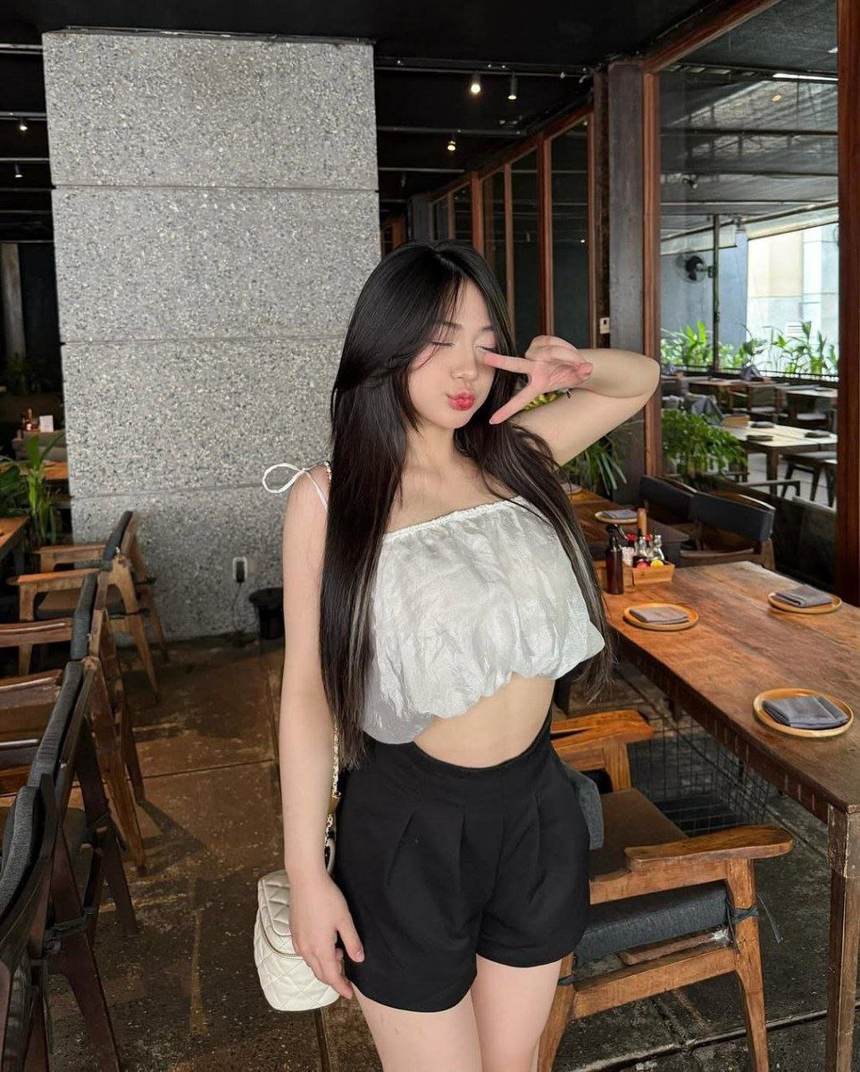 hoamoclan321's tweet photo. nhiệt tình tinh tế là được https://t.co/xt4rQhsb4d